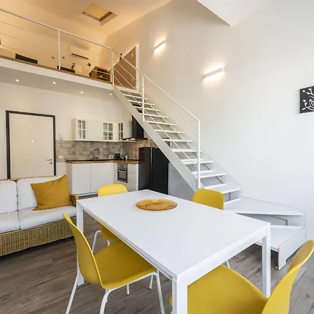 Ruote Stylish Loft By Mmega *